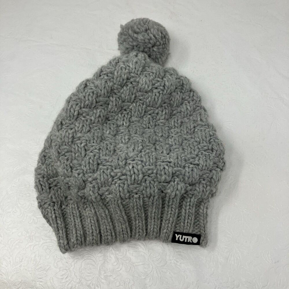 Wool Blend Beanie Hat Pom Knit Ski Hat Cuff Gray Yutro Poland Vintage